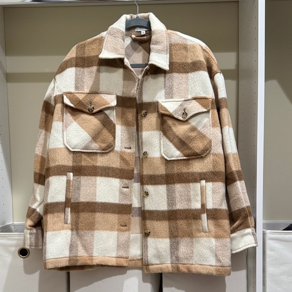 Gianni Bini Jackets & Blazers - Plaid Tan and Cream Women’s Jacket